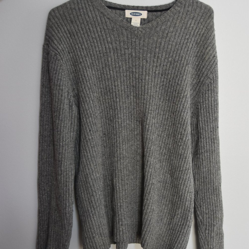 Old Navy Grey Sweater Size Large